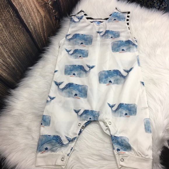 Boys lot of 2 items PJ’s & Overalls size 12 months - Picture 4 of 5